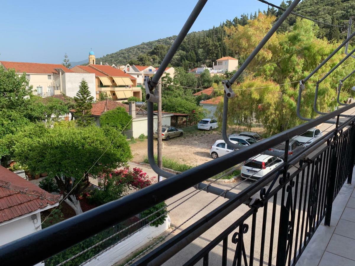 Violatos Studios Agia Efimia Bagian luar foto